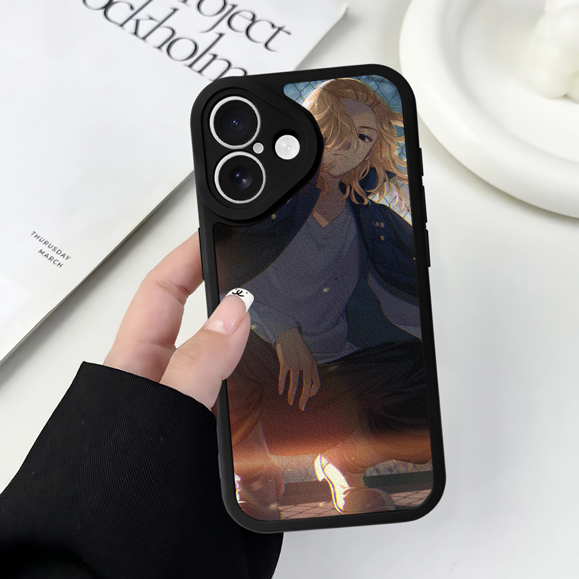 （画像用） 東京リベンジャーズ Tokyo Revengers 【iPhone 16シリーズ対応】シリコンスマホケース（レザー調） 材質：シリコン